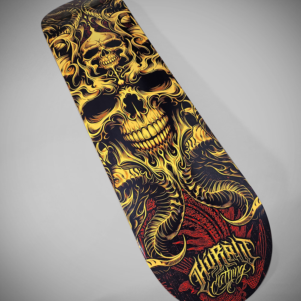 Skateboard déco HORNED GODS