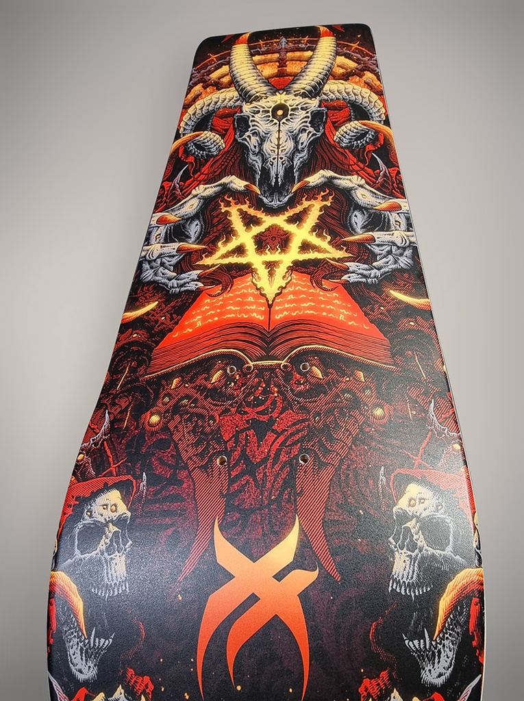 Skateboard déco THE SERVANT
